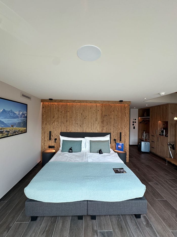 Deltapark Zimmer Bett