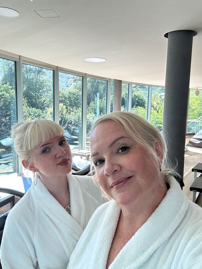 Der perfekte Wellness-Tag im Tessin: Auf ins Splash & Spa Tamaro! 26 Splash Spa Selfie Ruheraum