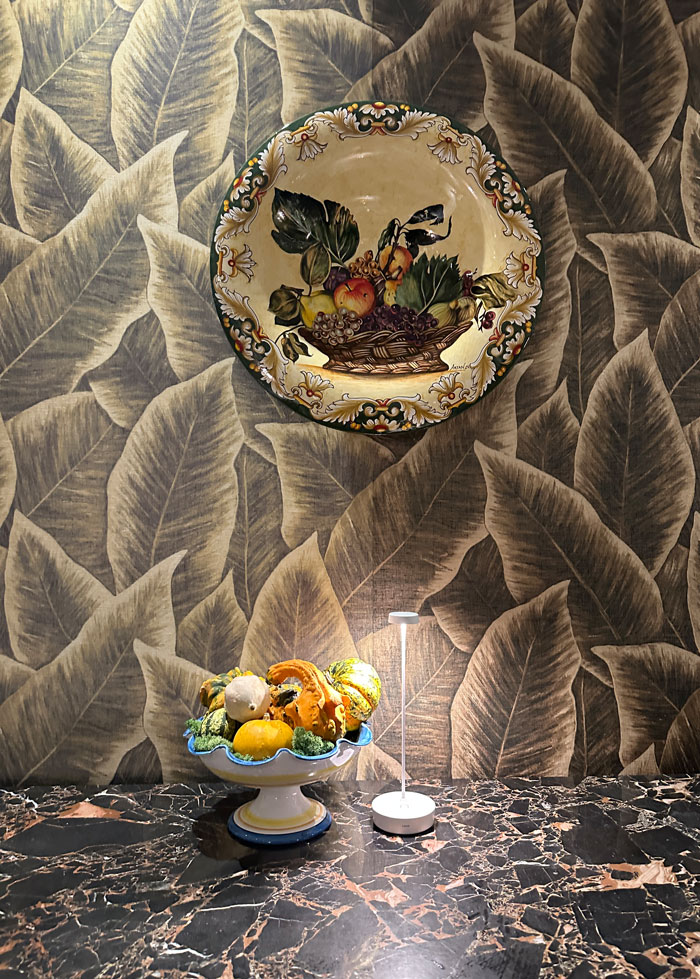 Wellness-Auszeit in Lugano in den Swiss Diamond Hotels 27 LaRomantica Hotel Detailbild Wand