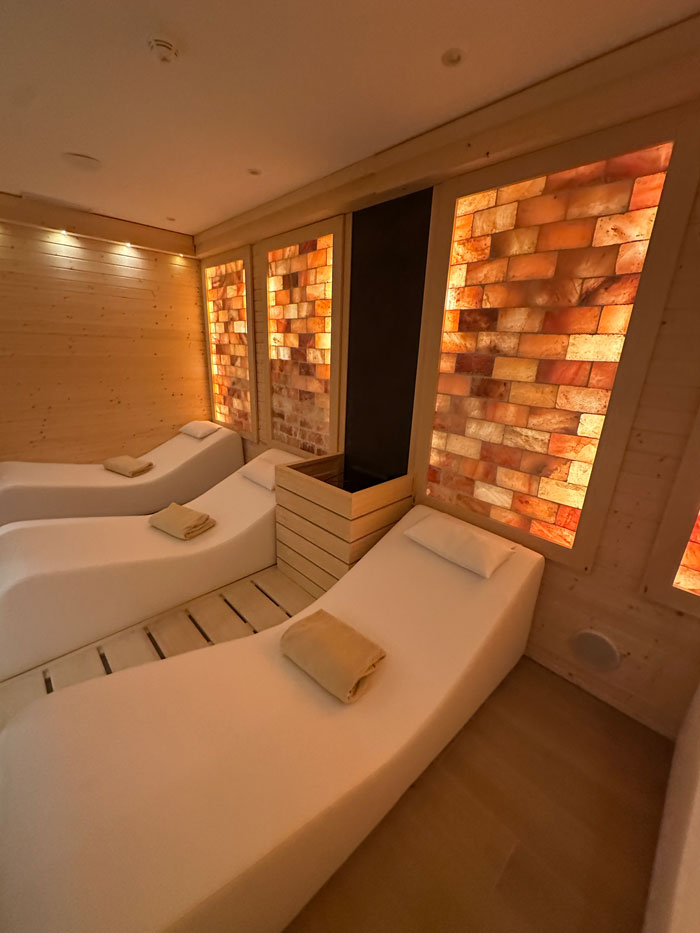 Wellness-Auszeit in Lugano in den Swiss Diamond Hotels 37 LaRomantica Spa Salzsauna