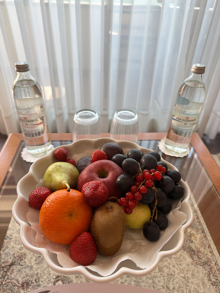 Wellness-Auszeit in Lugano in den Swiss Diamond Hotels 6 LakeLugano Hotel Zimmer Welcome