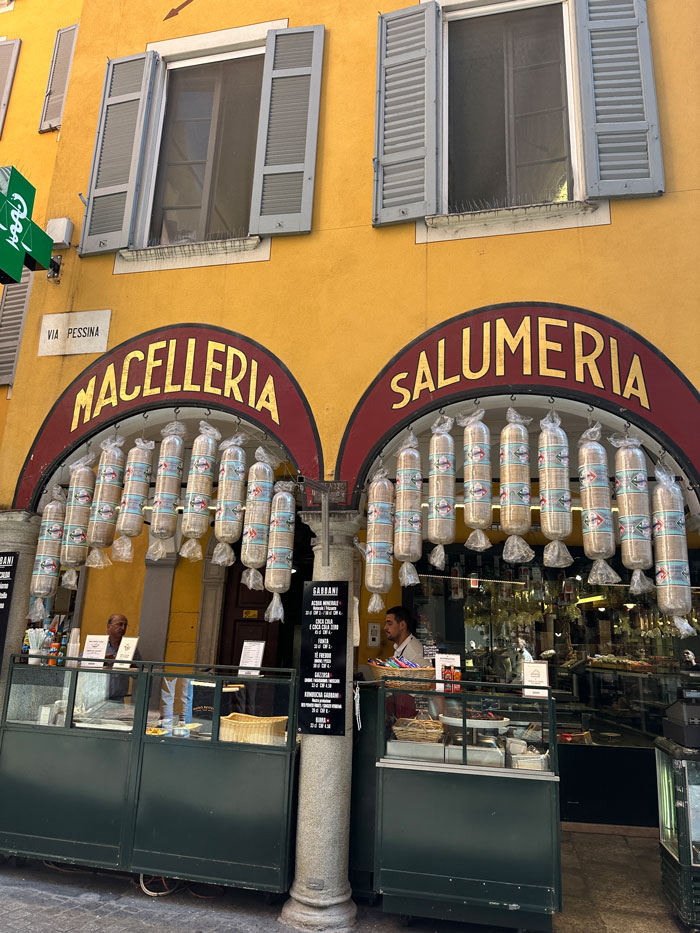 Wellness-Auszeit in Lugano in den Swiss Diamond Hotels 49 Lugano Ausflug Salami